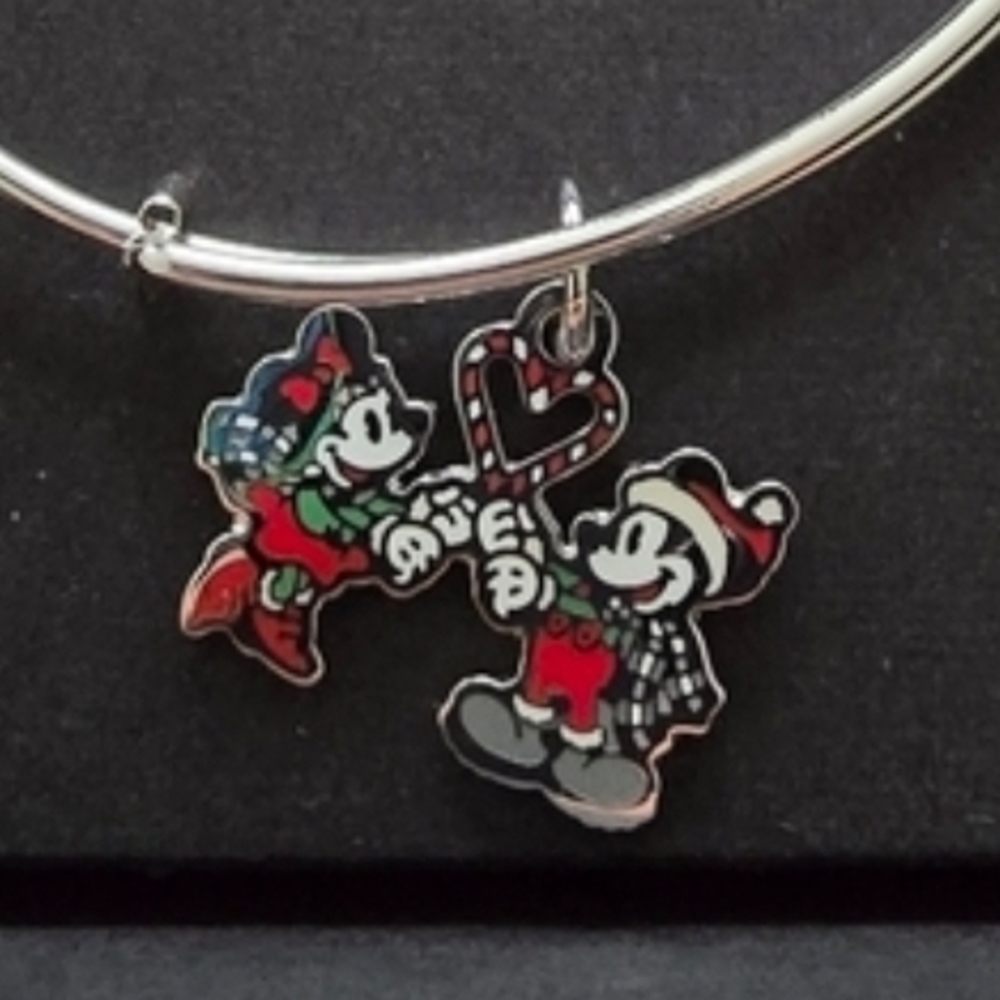 DISNEY PARKS ALEX & ANI MICKEY & MINNIE MOUSE 2019 CHRISTMAS CANDY CANE HEART